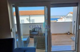 Crikvenica- 2s+db s balkonom i posebnim ulazom, Crikvenica, Appartment