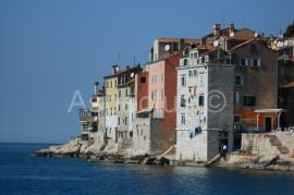 Poslovna zgrada 1260,41 m2, Rovinj, Rovinj, Propriedade comercial