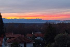 Otok Krk, Dobrinj - kuća u blizini mora, Dobrinj, Ev