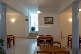 Apartmanska kuća s pogledom na more, Medulin, بيت