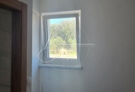 Tri stana u privatnoj kući s bazenom, Medulin, Appartement