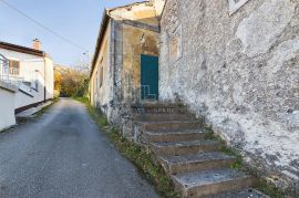 Grižane - kamena kuća za renovaciju, Vinodolska Općina, بيت