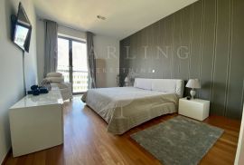 STAN, PRODAJA, ZAGREB, TRNJE, 199 m2, 5-soban, Zagreb, Appartement