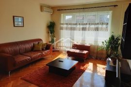 Renoviran stan -  odlična lokacija ID#23801, Novi Beograd, Daire