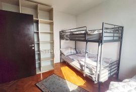 KRNJEVO, komforan stan 3S+DB, veliki balkon, 2.kat, lift, Rijeka, Stan