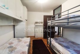 KRNJEVO, komforan stan 3S+DB, veliki balkon, 2.kat, lift, Rijeka, Stan