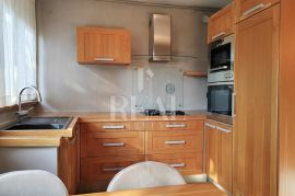 Pećine, 1. red do mora, 2S+DB, 77 m2!, Rijeka, Appartement