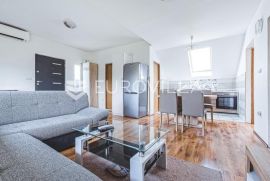 Zagreb, Gračani, trosoban stan u kući NKP 78 m², Zagreb, Kвартира