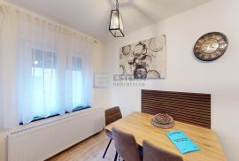 Stan PRODAJA  CENTAR 79,61 m2, Zagreb, بيت