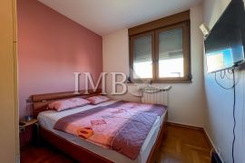 IMB Nekretnine Zagreb - Prostran četverosoban stan, Jarun, 98 m2 (stvarnih 115 m2), Zagreb, Appartment