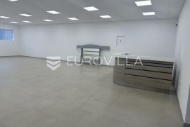 Požega, Osječka, prostrani poslovni prostor 200 m2, Požega, Коммерческая недвижимость