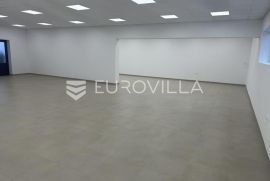 Požega, Osječka, prostrani poslovni prostor 200 m2, Požega, Коммерческая недвижимость