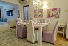 Opatija, četverosobni dvoetažni penthouse s panoramskim pogledom na more, Opatija, Kвартира