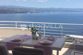 Opatija, četverosobni dvoetažni penthouse s panoramskim pogledom na more, Opatija, Kвартира