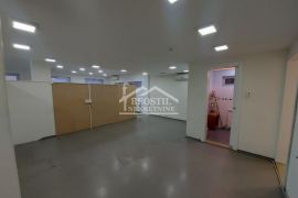 Hitna prodaja - odlična investicija ! ID#23815, Čukarica, Propriedade comercial