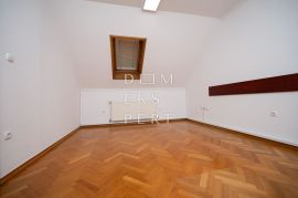 Sesvete, Sesvete, dvoetažni četverosoban stan - 97m2, Zagreb, Apartamento