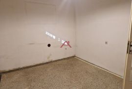 Škurinje, 42 m2, 1. kat!, Rijeka, Wohnung