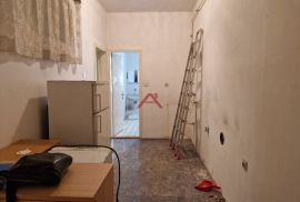 Škurinje, 42 m2, 1. kat!, Rijeka, Wohnung