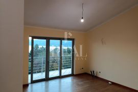 Diračje, etaža kuće 143 m2, 2S+DB, Rijeka, Kвартира