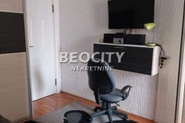 Novi Sad, Nova Detelinara, Trg majke Jevrosime, 2.5, 40m2, Novi Sad - grad, Apartamento