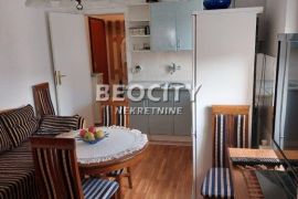 Novi Sad, Nova Detelinara, Trg majke Jevrosime, 2.5, 40m2, Novi Sad - grad, Apartamento