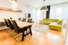 Zagreb, Charlesa Darwina, četverosoban stan NKP 136 m2, Zagreb, Flat