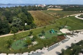 Stan Umag, resort luksuza i ljepote! Prodaja stanova u resortu sa krovnim infinity bazenom od 105m, Umag, Appartement