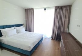 Stan Umag, resort luksuza i ljepote! Prodaja stanova u resortu sa krovnim infinity bazenom od 105m, Umag, Appartement