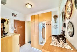 Rijeka, Belveder – Dvosobni stan s predivnim pogledom, Rijeka, Flat