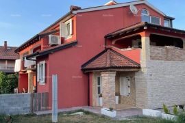 Kuća LIŽNJAN APARTMANSKA KUĆA SA BAZENOM., Ližnjan, Haus