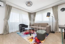 PRESTIŽNI PENTHOUSE PODIJELJEN U DVIJE STAMBENE JEDINICE U BLIZINI PLAŽE, Rovinj, Διαμέρισμα