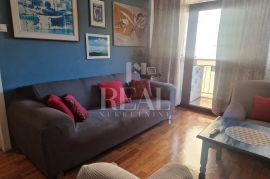 RASTOČINE-2S+DB OD 71 m2, NIŽI KAT UREDNE ZGRADE, Rijeka, Daire