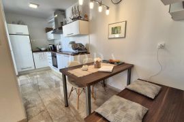 Malinska - apartman blizu centra i mora, Malinska-Dubašnica, Appartment