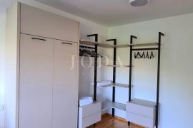 Malinska, Rova - odličan apartman na top lokaciji!, Malinska-Dubašnica, شقة