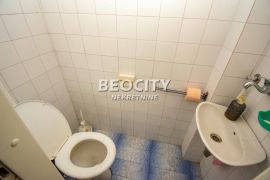 Voždovac, Banjica, Paunova, 3.0, 77m2 mogu kreditni kupci, Voždovac, Appartment