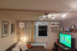 Zagreb, Travno, funkcionalan trosoban stan NKP 65 m2, Zagreb, Stan