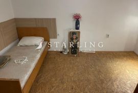 PRODAJA, STAN, PUNTA, 52 M2, 2SS+DB, Pula, Appartment