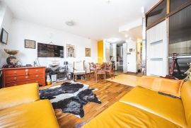 Zagreb, Jarun, trosoban stan NKP 63 m2, Zagreb, Appartamento