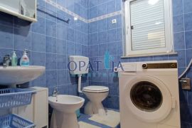 Opatija-Pobri - 3 sobni stan, balkon, velika terasa i 2 parkirna mjesta - za dugoročni najam, Opatija - Okolica, Appartment