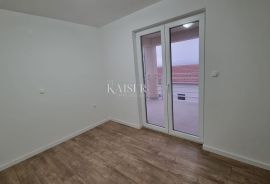 Novi vinodolski, Povile - stan 2S+DB sa panoramskim pogledom, Novi Vinodolski, Appartement