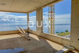 OPATIJA, CENTAR - stan s panoramskim pogledom na more, garažom i jacuzzijem iznad centra Opatije, Opatija, Kвартира