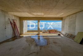 OPATIJA, CENTAR – luksuzan penthouse s panoramskim pogledom na more i garažom, top lokacija, Opatija, شقة