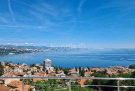 Opatija, trosoban stan sa fascinantnim panoramskim pogledom, Opatija, Stan