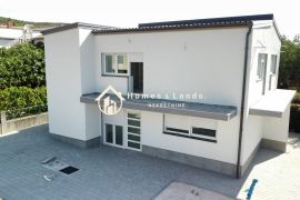 Posedarje,novi 2-soban apartman na 1katu(A4)35m2 s vrtom i parkingom, Posedarje, Appartement