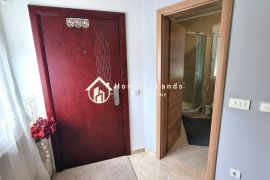 Zagreb,Rudeš 4-soban stan 81m2+parking+mali vrt u visokom prizemlju, Zagreb, Appartement