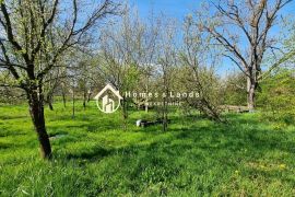 Sesvete,centar,građevinsko zemljište za izgradnju stambene zgrade, Zagreb, Terrain