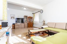 Trogir, stan za smještaj radnika blizu centra grada, Trogir, Appartement