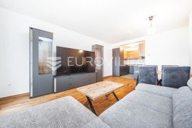 Zagreb, Lovinčićeva, prekrasan dvosoban stan NKP 58,74 m2, Zagreb, Flat