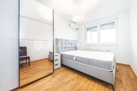 Zagreb, Lovinčićeva, prekrasan dvosoban stan NKP 58,74 m2, Zagreb, Apartamento