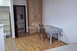 Kaluđerica, stan 38m2, sa dvorištem od 20m2 ID#1467, Grocka, Διαμέρισμα